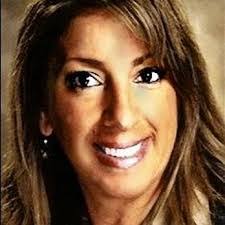 Laurie Ferris's Instagram, Twitter & Facebook