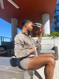 TAMPA SEE YALL TONIGHT!!! But until then, I'll enjoy A Little Fun in The ☀️