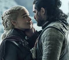 Pin By Mara On Game Of Thrones Game Of Throne Daenerys Jon Snow And Daenerys Iron Throne