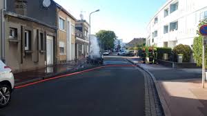 Calais: un incendie détruit entièrement une voiture rue Ernest Lejeune