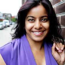 Shonda Yates's Instagram, Twitter & Facebook