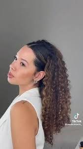 Marisol Borja's Instagram, Twitter & Facebook