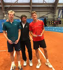 Botic van de zandschulp has won 7 career titles. Amstelpark Tennis Botic Van De Zandschulp Samen Met Amstelpark Hoofdtrainer Robert Jan Luttikhuis Op Pad En Met Succes Botic Won Samen Met Zijn Belgische Dubbelpartner Jeroen Vanneste De Dubbeltitel Tijdens Het 25000