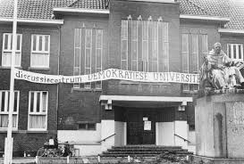 Volg ons op facebook, instagram en youtube! De Eerste Studentenbezetting Van Nederland Was In Nijmegen Vox Magazine