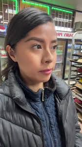 Yesenia Vendedora De Tacos De Canasta
