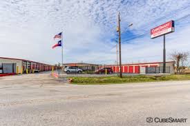 Located in the southeast section of houston, you'll find our clear lake storage facility at 650 bay area boulevard. Self Storage Units At 9900 Rowlett Rd In Houston Tx Cubesmart