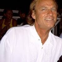 Craig Eggers's Instagram, Twitter & Facebook