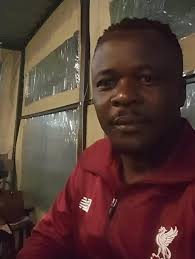 This guy sells fencing poles and barbed wire that he claims are treated but  they are not. Please be careful when dealing with him. He is a scammer. ‼️  ‼️ BE CAREFUL