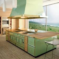 La Cuisine Design Classique Et Tendance Par Les Meilleurs Createurs La Cornue Classic Kitchens Green Kitchen