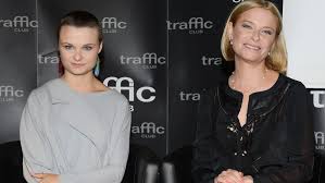 Paulina młynarska postanowiła się odnieść do słów michała piróga i dawida wolińskiego, którzy nie skrytykowali uczestnika top model. Corka Pauliny Mlynarskiej Wziela Slub Z Kobieta