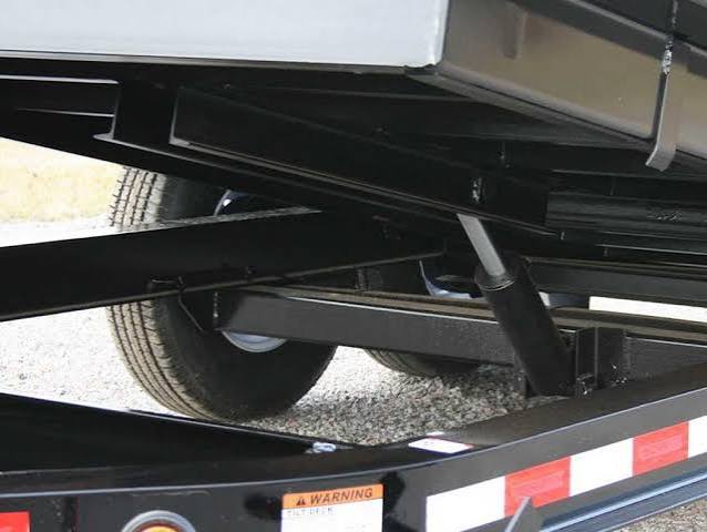 Towmaster T-9DT Tilt Trailer