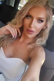 Happy 2023 everyone 🍾