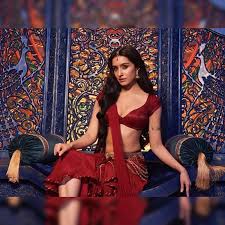 mahadev book app: Mahadev book app case: ED summons actor Shraddha Kapoor -  The Economic Times