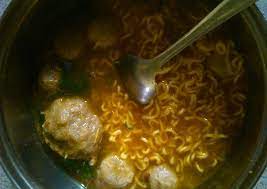 Resep Bakso Mie Instan Oleh Madjoe Mapan Cookpad