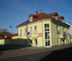 Wenn sie einen besichtigungstermin wünschen, können sie uns gern kontaktieren. 3 Zimmer Wohnung Zu Vermieten Rhinower Strasse 39 14712 Rathenow Mapio Net