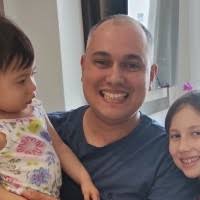 90+ perfis com “Selmer”