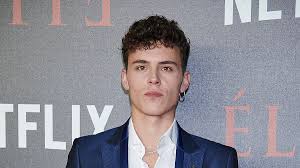 # season 3 # elite # ander. Yalan Yok Biz Dustuk Netflix In En Sevilen Genclik Dizisi Elite In Ander I Erkek Guzeli Aron Piper Onedio Com