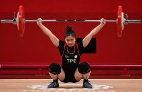 2008年北京奧運會中，中國舉重隊包括劉春紅在內的三名女子選手被揭發使用禁藥並褫奪金牌 。 2020年2月28日， 國際體育仲裁法庭 （cas）認定游泳選手 孫楊 在2018年9月4日的一次飛行藥檢中「干預興奮劑管控」，推翻fina興奮劑小組原先的無罪裁決，加上孫楊有服用興奮劑的前科，故判決孫楊禁賽8年 28 29 。 F5h8qjymvlxiim