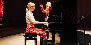 Join facebook to connect with alli neumann and others you may know. Elphi At Home Alli Neumann Elbphilharmonie Mediathek