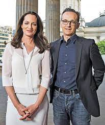 De854 3060 967 104 779 2900 bic: Tv Star Natalia Worner Was Fasziniert Den Minister An Dieser Frau Leute Bild De