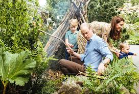 To celebrate their 10th wedding anniversary, prince william and kate middleton shared a sweet video of kids prince george, princess charlotte and prince louis. Prince William S Sweetest Dad Moments With Prince George Princess Charlotte And Prince Louis Hello