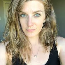 Gena Holley's Instagram, Twitter & Facebook