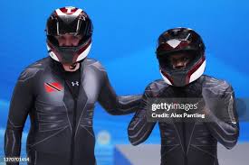 315 Axel Brown Photos & High Res Pictures