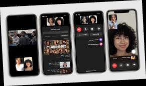 However, it isn't always possible to watch movies together if your family or friends once you get up and running, most of these services let you chat to your friends in a chatroom at the edge of the screen. How To Watch Movies Together With Your Friends On Facebook Messenger