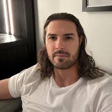 Emmerdale villain makes sensational return to ITV1 soap after a decade off  screen