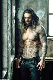 Momoa was the first justice league star to show solidarity with fisher, posting to his instagram story with the hashtag #istandwithrayfisher. Our Micro Review Of Jason Momoa In Justice League Jason Momoa News