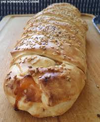 Tresse Feuilletee A La Viande Une Normande En Cuisine Tresse Feuilletee Feuillete Cuisine