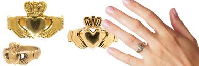 Innovative Claddagh-Designs