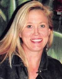 Traci Hawkins's Instagram, Twitter & Facebook