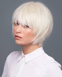 Only bob haircuts :) seulement des coupes au carré �. Pin On Salonmariorusso