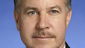 Mike Sparks out-raises Aaron Holladay