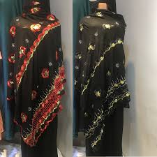 Real cashmere scarves original pashmina shawls pashmina shawl manufacturer cashmere scarf manufacturer ethnic cashmere scarves cashmere our clients have the added advantage of getting the scarf shawls, stoles and scarves in their preferred color & design which they can select from our. Neue Afrikanische Dubai Baumwolle Pashmina Fur Beten Emroider Ring Und Diamant Schal Wrap Chemische Lace Stole Net Schal Stirnband Fur Dame Damenschals Aliexpress