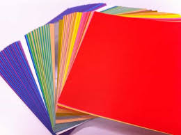 Siapkan alat dan bahan untuk membuat origami ini, kertas lipat ukuran 20 cm x 20 cm serta dengan memiliki warna yang berbeda untuk tiap sisinya, misal warna depan merah dan belakang putih. 20 Cara Membuat Bunga Dari Kertas Parasayu Net