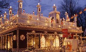 Parents Of Tots Meet Up At Stone Zoo For Zoolights