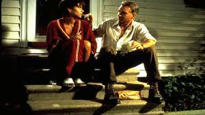 It is the story of hank (billy bob thornton), an embittered prison guard working on death row who begins an unlikely, but emotionally charged affair with leticia (halle berry), the wife of a man he has just. Monster S Ball Video Dailymotion
