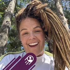 Well here's the giraffe I did for Katie Lassiter to try and finishing up  her sleeve! Mind's Eye Studio