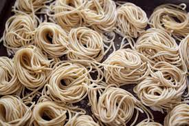 Make A Fresh And Easy Batch Of Homemade Spaghetti Noodles For Your Family And You Ll Never Go Homemade Spaghetti Noodles Homemade Spaghetti Spaghetti Noodles