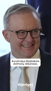 Anthony Albany Falls over