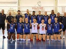 Pierre pujol, joueur de l'équipe de france de volley : Volley Ball Championnat D Europe Feminin La Belle Idylle Se Poursuit Entre Belfort Et Les Volleyeuses De L Equipe De France