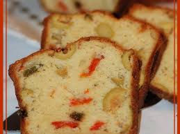 Recette De Cake Aux Poivrons Et Aux Olives Recette Recette Cake Cake Poivrons Recette Cake Sale
