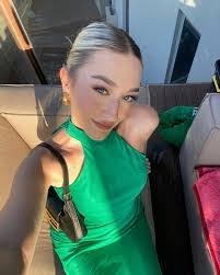 Charlotte Rebecca's Instagram, Twitter & Facebook