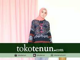 ッ 42 model baju batik. Model Baju Tenun Kerja Wanita Tokotenun Com