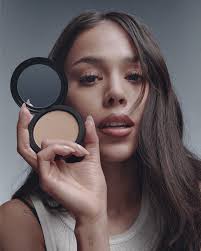 M•A•C Cosmetics Philippines