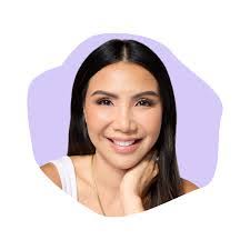 Jenny Ewing's Instagram, Twitter & Facebook