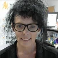 Kellie Abbott's Instagram, Twitter & Facebook