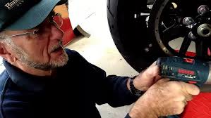 Drilling a 2016 Harley Iron 883 exhaust